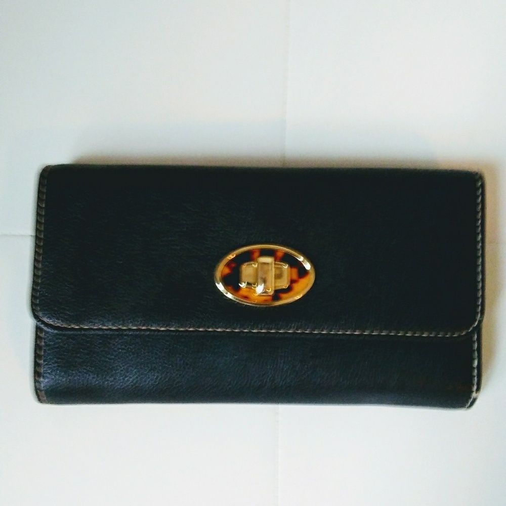 Black Wallet